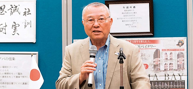 「新しい歴史教科書をつくる会」副会長 岡野俊昭様