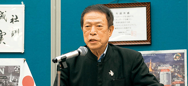 塾長・最高顧問 元谷 外志雄