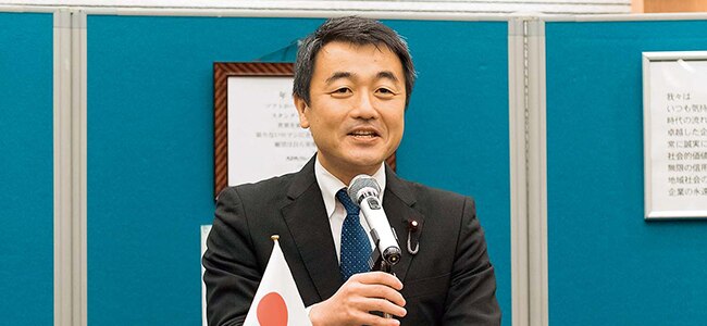 衆議院議員の佐々木紀様