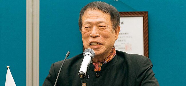 塾長・最高顧問　元谷 外志雄