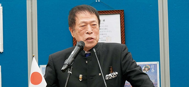 塾長・最高顧問　元谷 外志雄