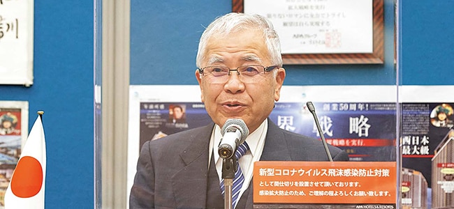 「新しい歴史教科書をつくる会」会長の高池勝彦様